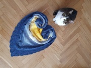 Chusta ręcznie zrobiona na szydełku