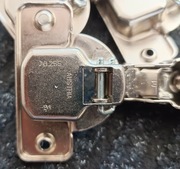 16 szt. Zawiasy BLUM 70.255 - NOWE, Okazja, Cena za komplet!