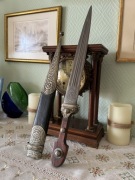 Ekskluzywny ręcznie wykonany kindżał