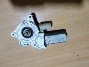 Silniczek szyby przedniej BMW e82 coupe e88 kierowca pasażer patrz numery 