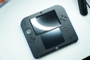 Konsola Nintendo 2ds + oryginalna ładowarka + gra świetny stan 