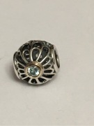 Pandora zawieszka Stara koronka spinel syntetyczny