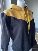 Bluza z kapturem kangurka ocieplana