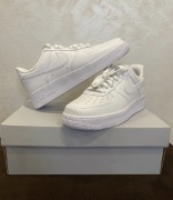 Nike Airforce 1 rozmiar 44, 43, 42 białe Adidasy 