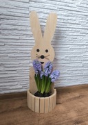 Drewniany zajączek z doniczka ozdoba świąteczna - rekodzieło