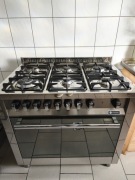 Kuchnia gazowa LOFRA 6 palników z piekarnikiem elektrycznym 