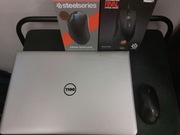 składane biurko do laptopa sprzęt steelseries myszka  i inne dodatki