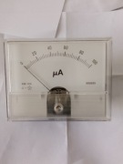 Mikroamperomierz 100 mikroA, 