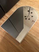 Lustro kremowe białe na drewnie