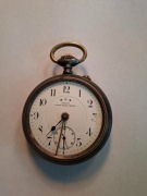 ZEGAREK KIESZONKOWY Z BUDZIKIEM