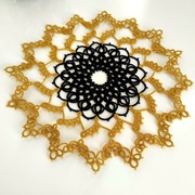 Serwetka frywolitka Słonecznik zloty 19 cm