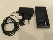 Sony Ericsson J20i  -- bez simlocka