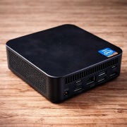 Mini PC Intel Core i3-6100U / 16GB RAM / 1TB / WiFi / Bluetooth