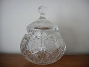 Piękna kryształowa bomboniera 19 cm z okresu PRL 