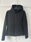 Kurtka czarna pikowana z łączonych materiałów z kapturem Zara L