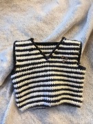 Sweterek bez rękawów/kamizelka dla dziecka - HandMade