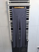 Spodnie flare MTWFSS WEEKDAY S – prążkowane, dopasowane, wysoki stan