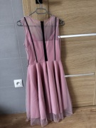 Różowa sukienka Vissavi