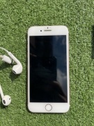 Iphone 7, kostka do ładowania + słuchawki