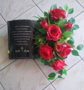 Kompozycja w księdze na grob