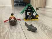 Lego system pirates 6258 - Smuggler’s Shanty