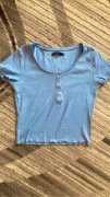 jasnoniebieski crop top krótka bluzka z falbankami baby blue