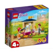 LEGO Friends 41696 Kąpiel dla kucyków w stajni