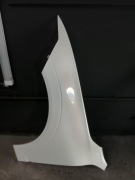 BLOTNIK  LEWY VOLVO XC60  II  17-25   W KOLOR  707  IGLA