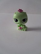 Littlest Pet Shop LPS gąsienica mały lps