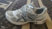 męskie buty do biegania ASICS roz.40 / 25cm