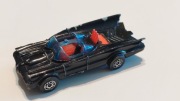 STARE CORGI JUNIORS - BATMOBILE '76