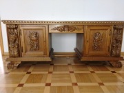 Biurko gdańskie dębowe, ręcznie rzeźbione.