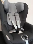 Fotelik obrotowy Cybex GB Vaya I-Size Platinum 