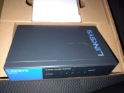Switch Linksys LGS105