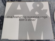DNA Feat. Suzanne Vega -  Tom's Diner 