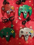 Zestaw 4 kontrolery pady Nintendo 64 zielony czerwony