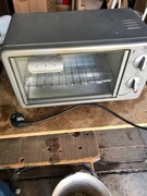 Opiekacz elektryczny do kuchni