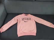 Bluza dziewczęca Nike wraz z adidasami Nike