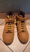 Kultowe buty Adidas Forum Mid GX7079. Rozmiar 42 2/3