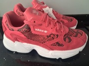 Adidas Falcon Rozm.36/23cm.