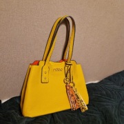 Torebka żółta Nobo 