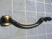 Wahacz zawieszania lewy Land rover rbj000130