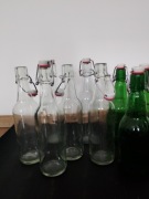 Szklane butelki z kapslem