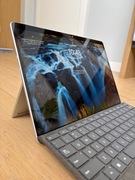 Surface Pro 9 wraz z klawiaturą oraz rysikiem laptop 2w1 platynowy