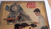 Zestaw Kolejkowy PIKO .    H 0. Z roku 1968 .