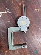 Grubościomierz czujnikowy