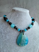 Kolia, naszyjnik z agatem, korale