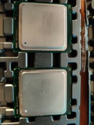 2 x Procesor Intel Xeon E5-2643