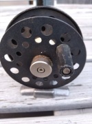 Kołowrotek uniwersalny 