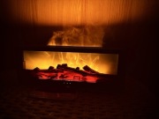 Nowoczesny kominek nawilżający powietrze z efektem płomienia LED